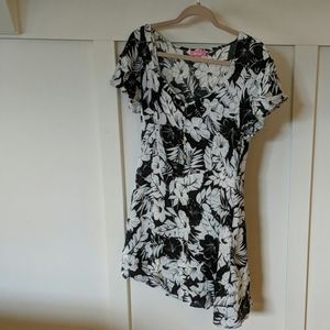 Black & White Hawaiian Print Dress